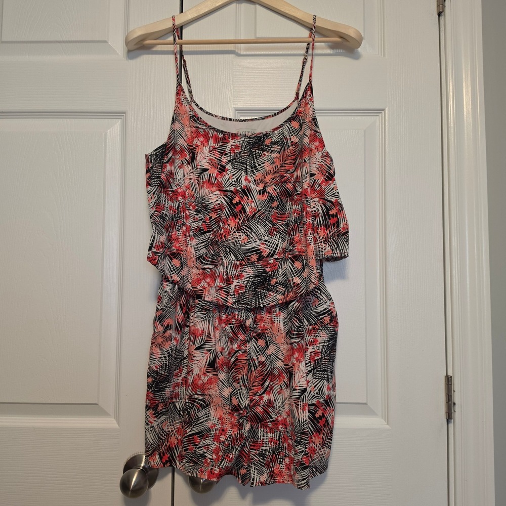 GUESS Tropical Palm Leaf Print Popover Romper Coral Black White Size XLarge